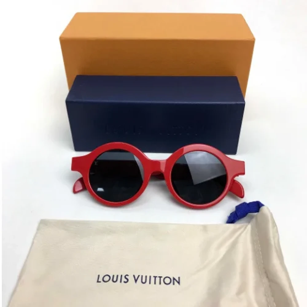 Louis Vuitton Vintage Pre-owned Plastic sunglasses Red Dames