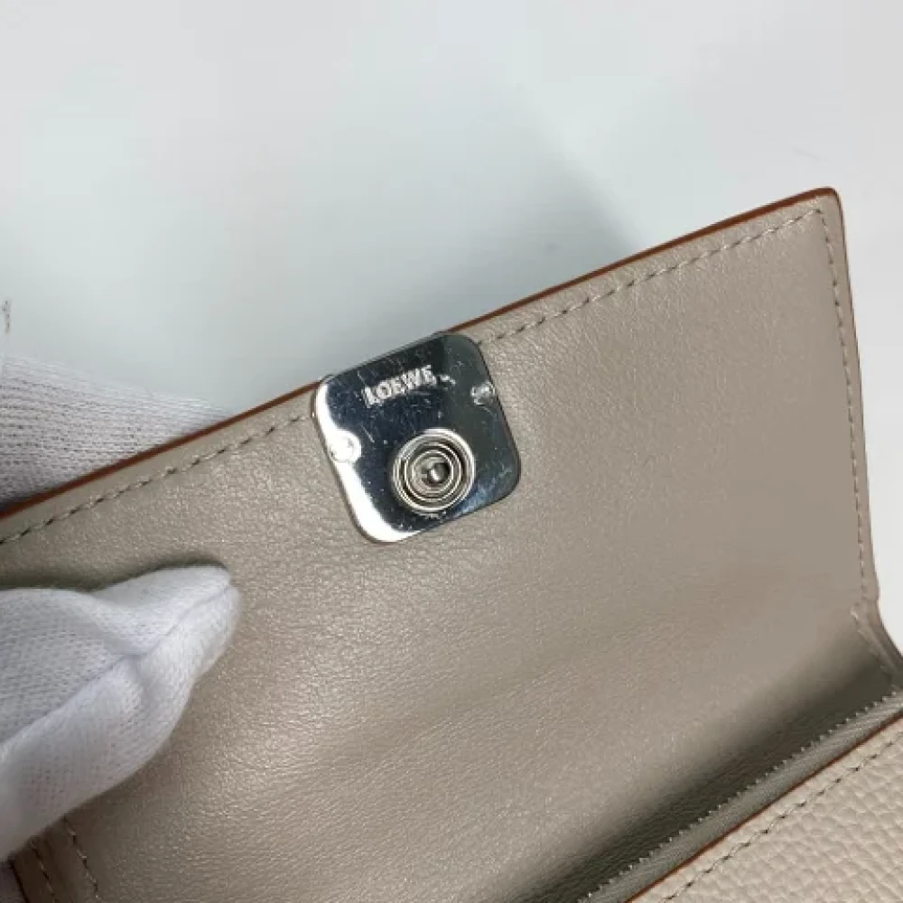 Loewe Pre-owned Leather wallets Beige Dames