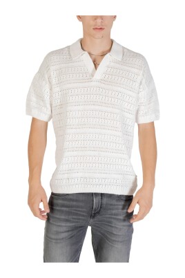 v-neck-polo-knitwear-short-sleeves