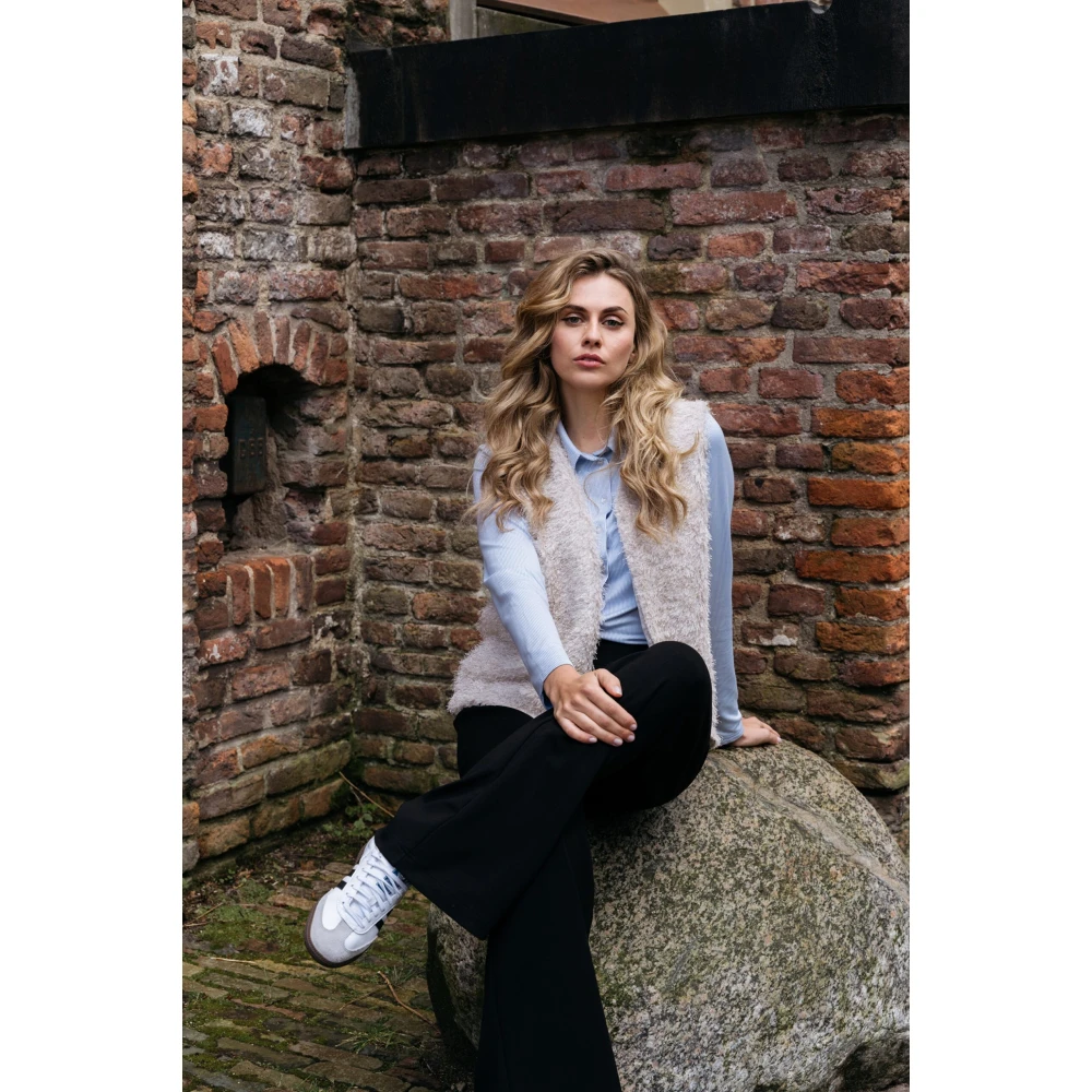 &Co Woman Zwarte Straight Broek met Details Black Dames