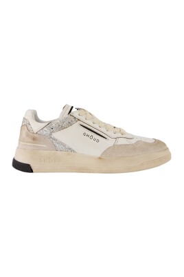 hvide-sneakers-model-tweener_br