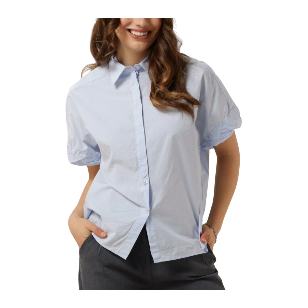 Knit-ted Lichtblauwe Casual Blouse Lizzy Blue Dames