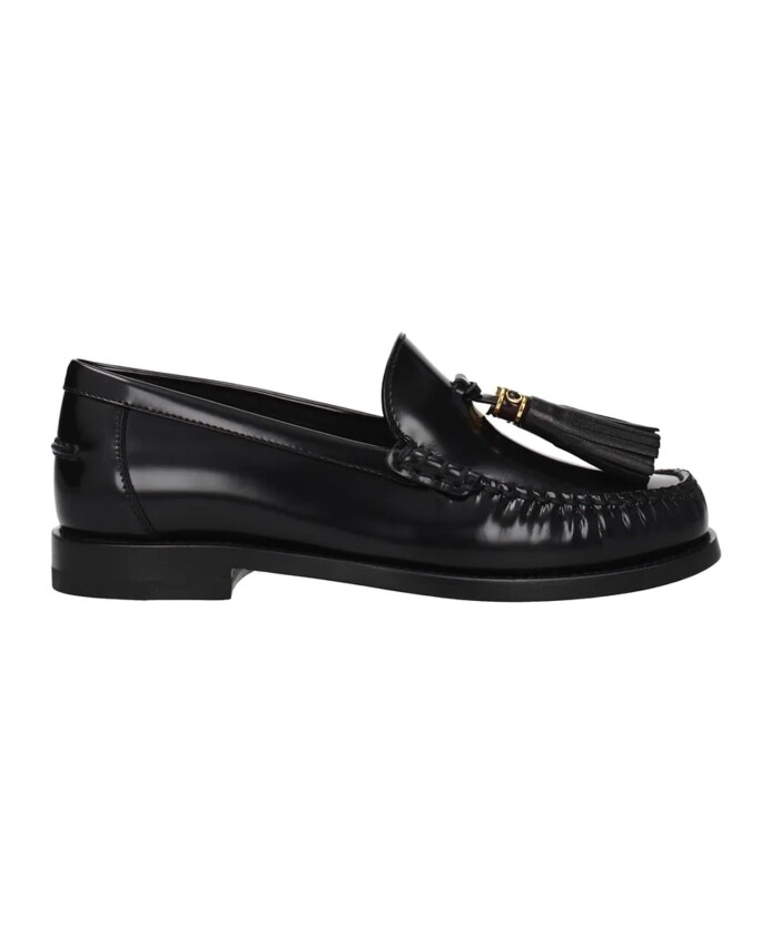 mocassin-noir-avec-detail-a-franges