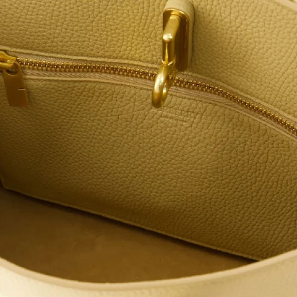 Burberry Leather totes Beige Dames
