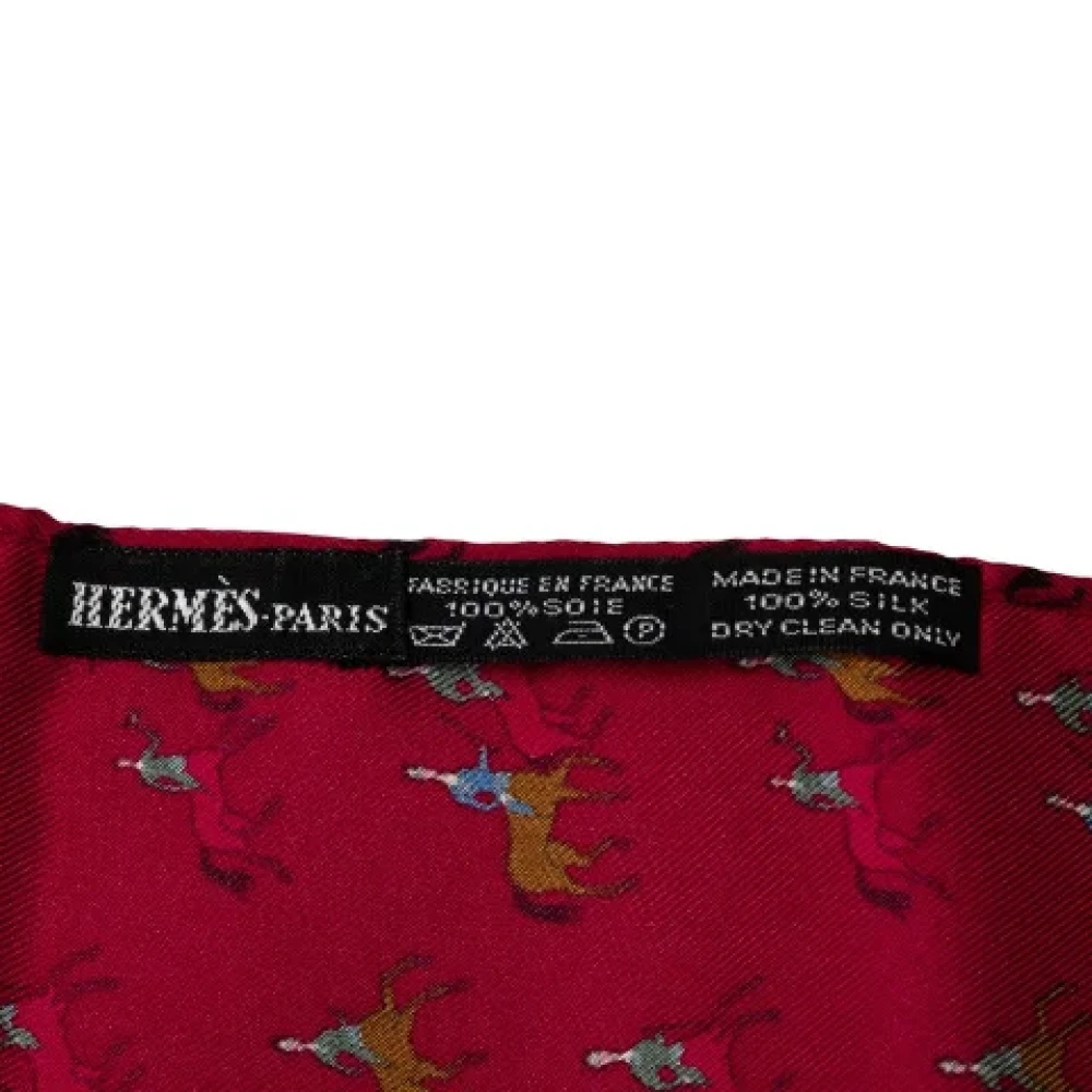 Hermès Vintage Pre-owned Canvas scarves Red Dames