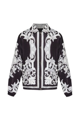 veste-noire-a-boutons-pression-frontaux