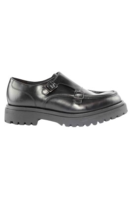 black-leather-loafers