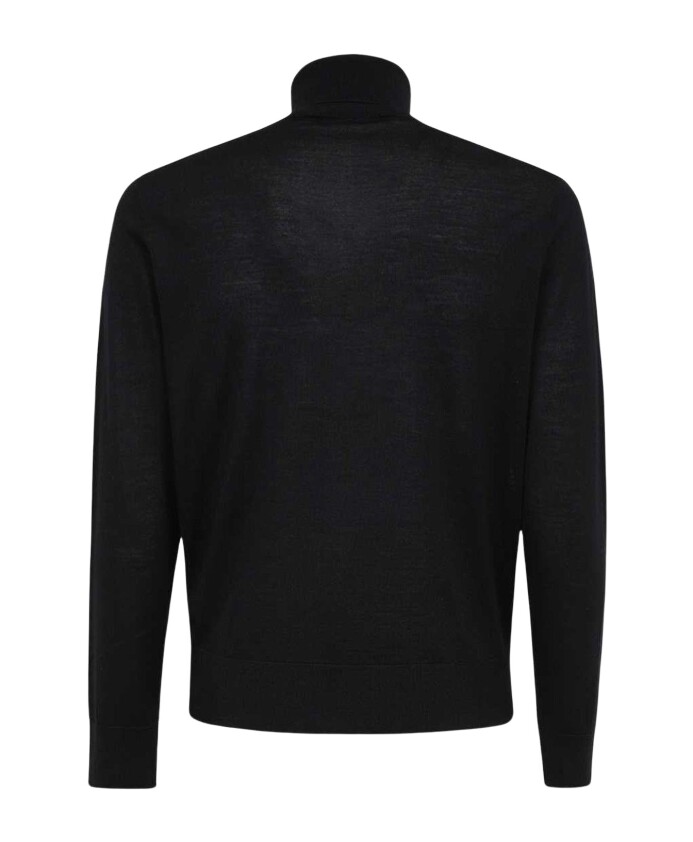 pull-elegant-a-col-roule