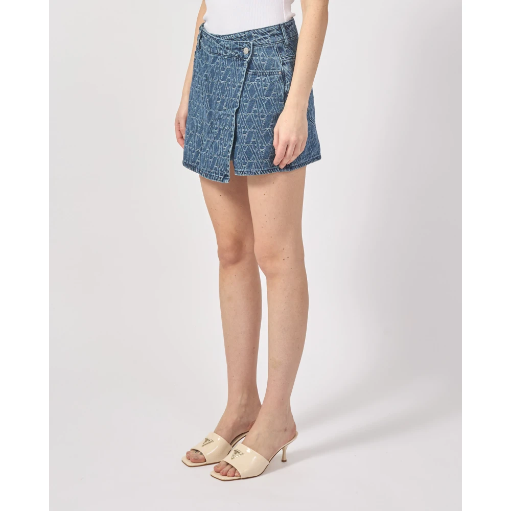 Armani Exchange Denim Shorts met knoopsluiting en zijsplit Blue Dames