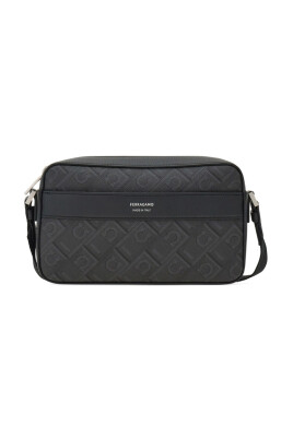 black-adjustable-bum-bag-with-zip