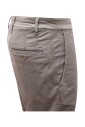 slim-fit-broek-indigo-kleuring