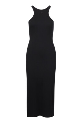 robe-sans-manches-en-cotes-avec-fente