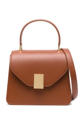 sac-marron-avec-poignee