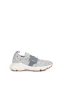 slip-on-sneaker-gris-avec-chaine-en-daim