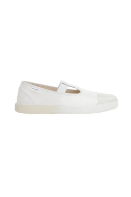 Vita Canvas Split-Toe Sneakers