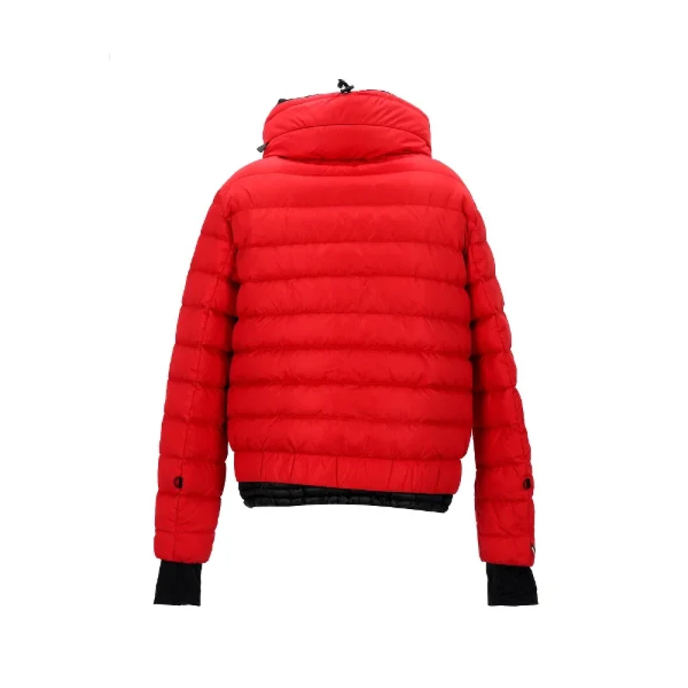 Moncler Pre-owned Nylon outerwear Red Dames