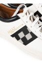 baskets-a-lacets