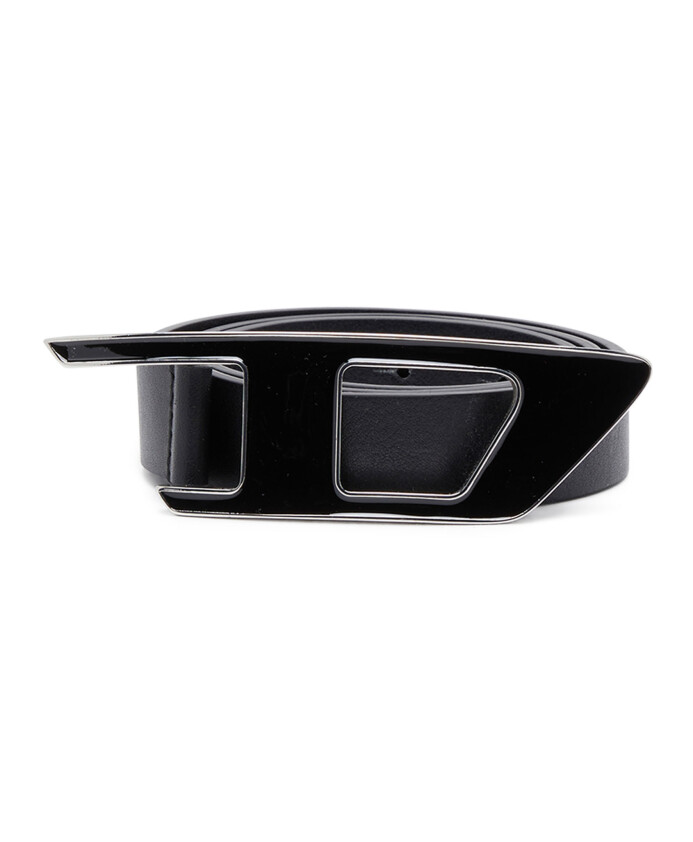ceinture-en-cuir-avec-boucle-en-d-emaillee