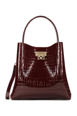 Maroon präglad lackläder handväska