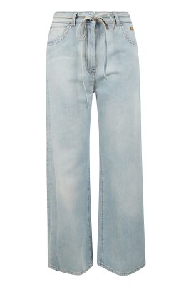 pantalon-large-en-denim-avec-ceinture-coordonnee