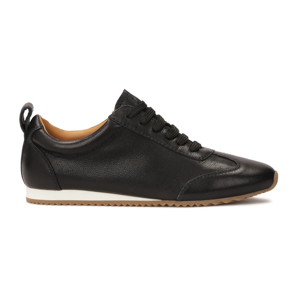Kazar Minimalistische zwarte sneakers Dames Schoenen