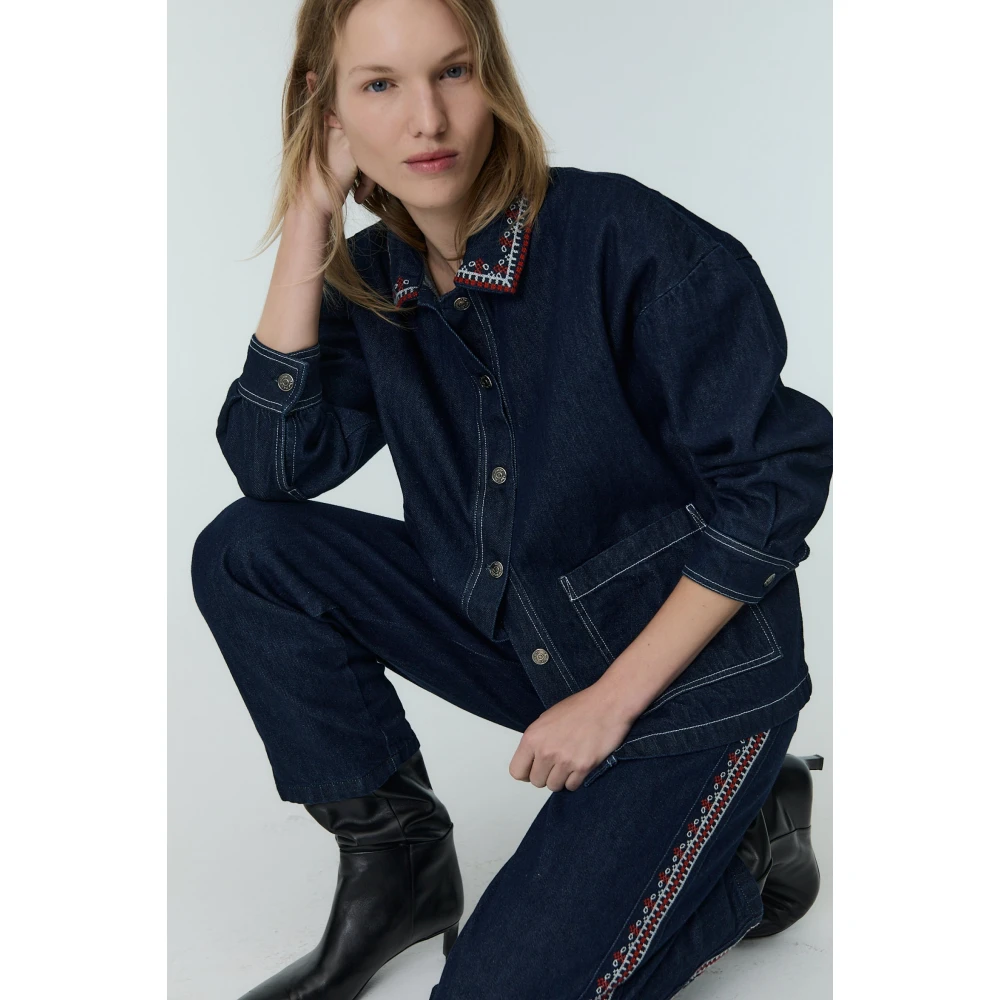 The New Society Denim Overshirt met Borduursel Blue Dames