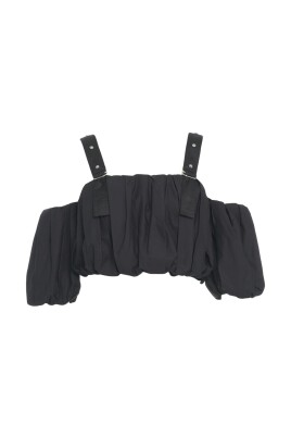 black-t-shirt-with-puff-sleeves