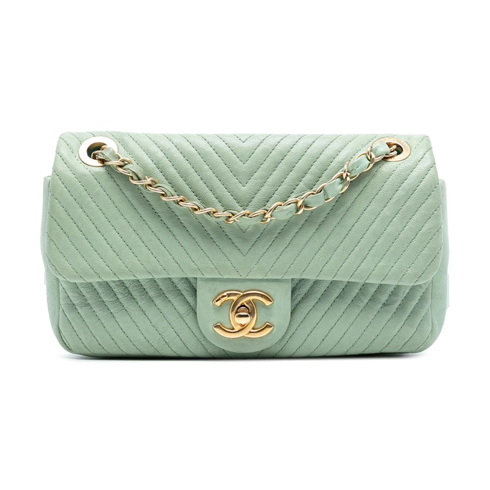 Chanel Vintage Women's Green Pre-Owned Chevron Flap Bag