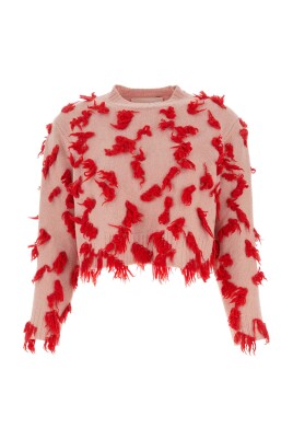 pink-wool-sweater-stylish-and-cozy