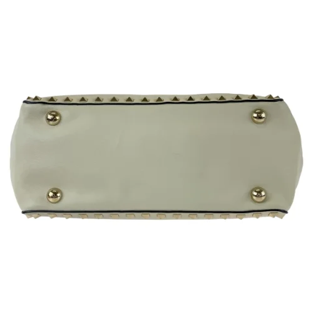 Valentino Vintage Pre-owned Leather shoulder-bags White Dames