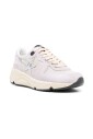 baskets-a-semelle-epaisse-avec-etoile