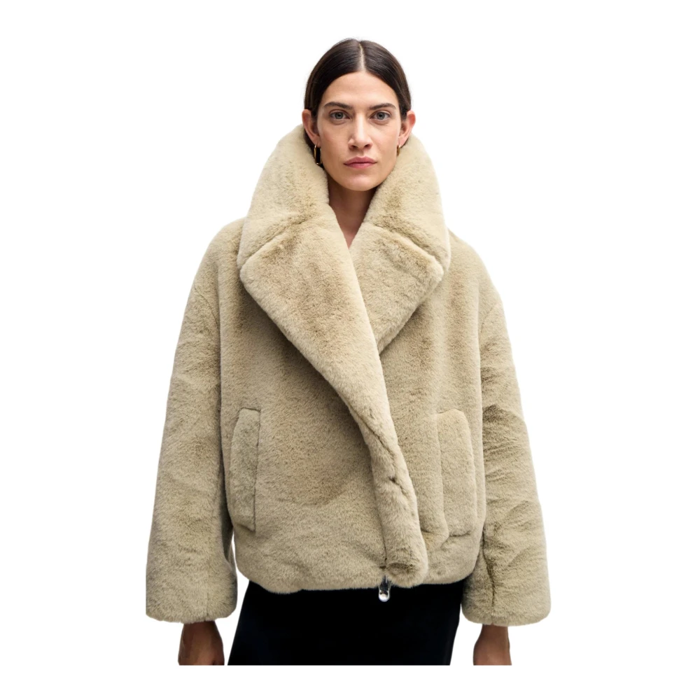 Hugo Boss Moderne Geknipte Nep Bontjas Beige Dames