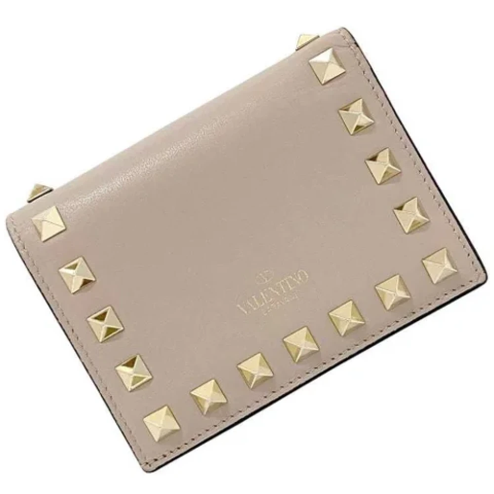 Valentino Vintage Pre-owned Leather wallets Beige Dames