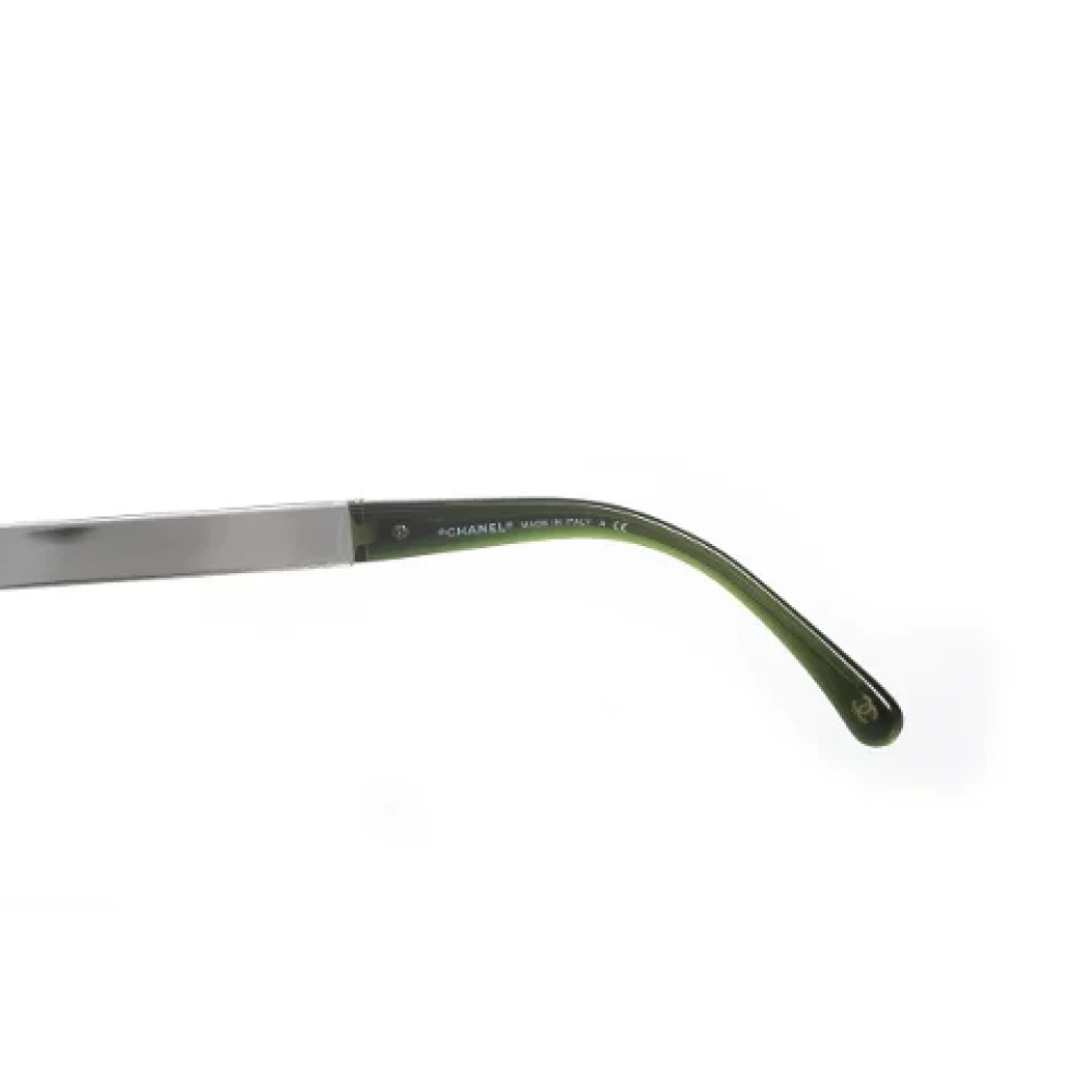 Chanel Vintage Pre-owned Plastic sunglasses Green Dames