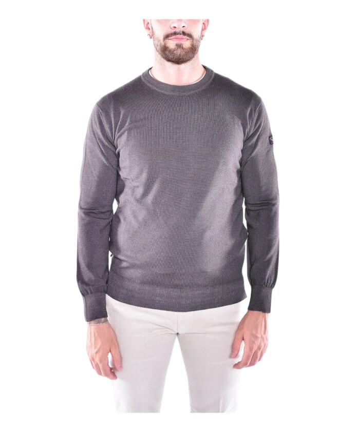 pull-en-laine-merinos-extra-fine-avec-badge-sur-la-manche