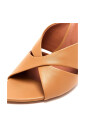 mules-en-daim-couleur-latte