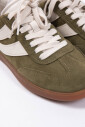sneaker-en-cuir