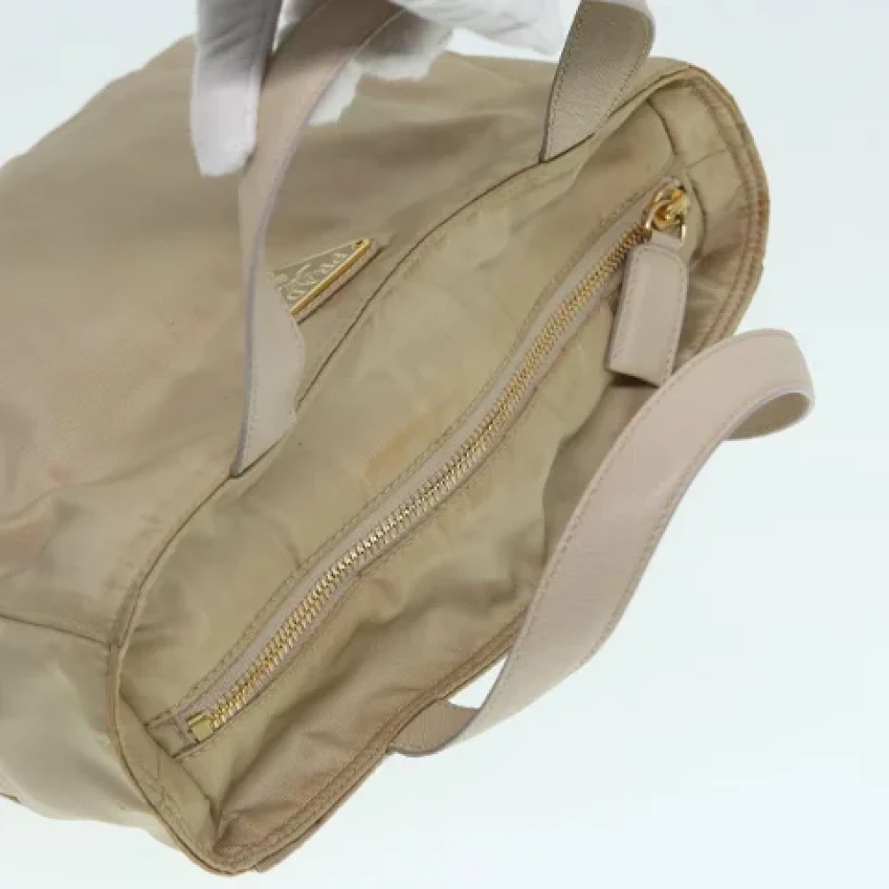 Prada Vintage Pre-owned Nylon handbags Beige Dames