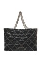 stijlvolle-shopper-tas-met-kettingdetail
