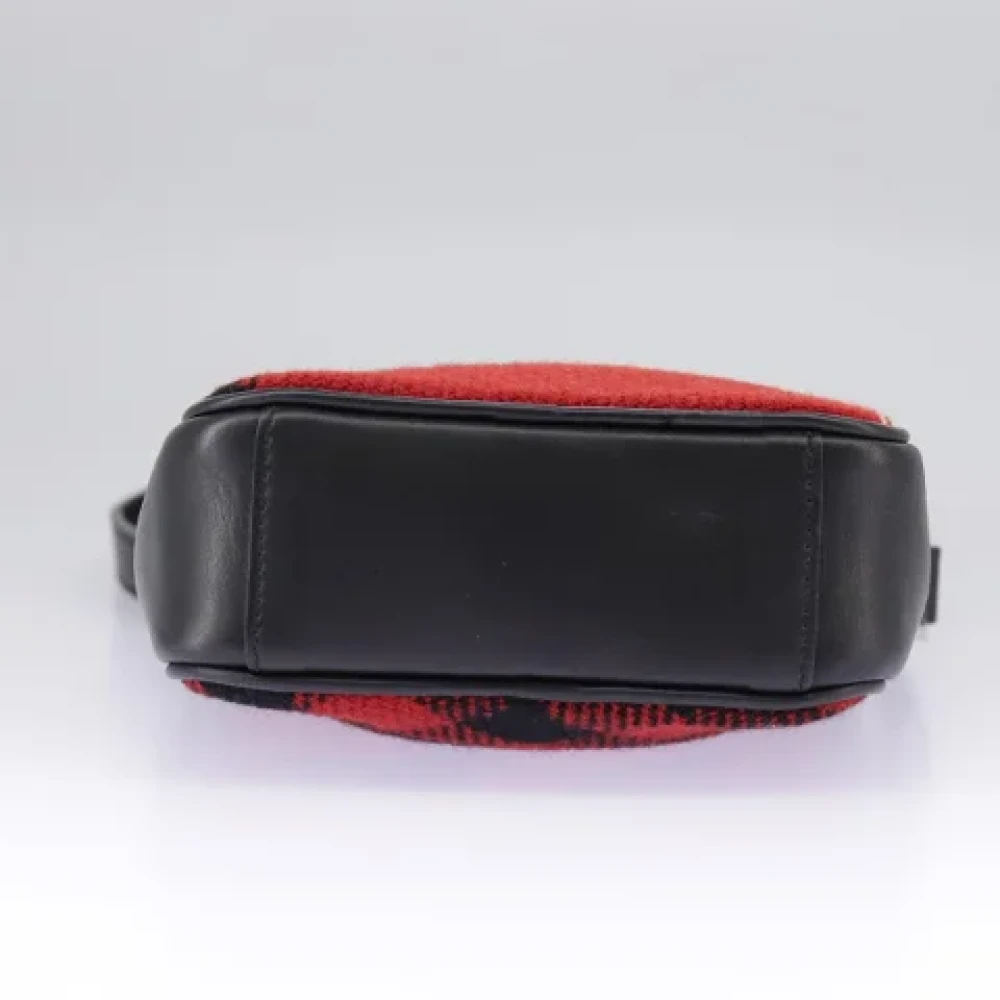 Burberry Vintage Pre-owned Leather shoulder-bags Red Dames