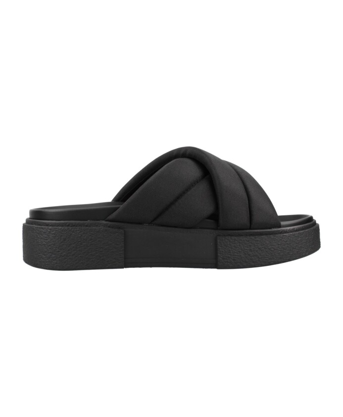 flatform-sandal-sliders