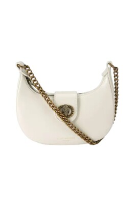 stylish-crossbody-camera-bag