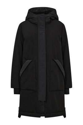black-coat-with-hood-and-pockets