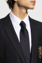 cravate-en-soie-avec-monogramme