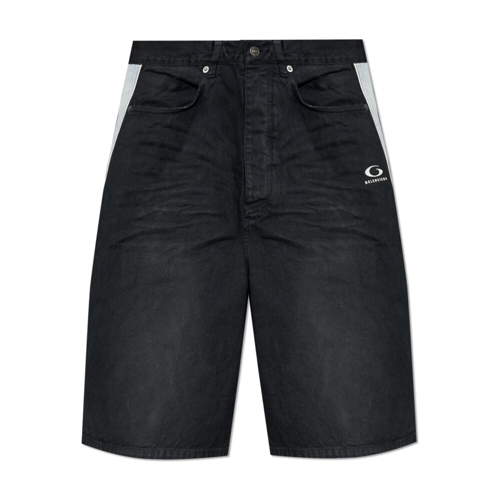 Shop Shorts from Balenciaga online on Miinto