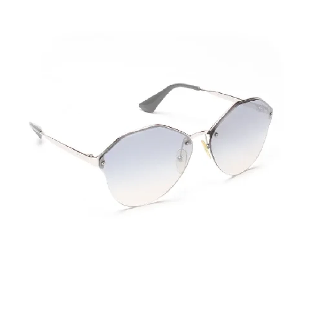 Prada Vintage Pre-owned Plastic sunglasses Gray Dames