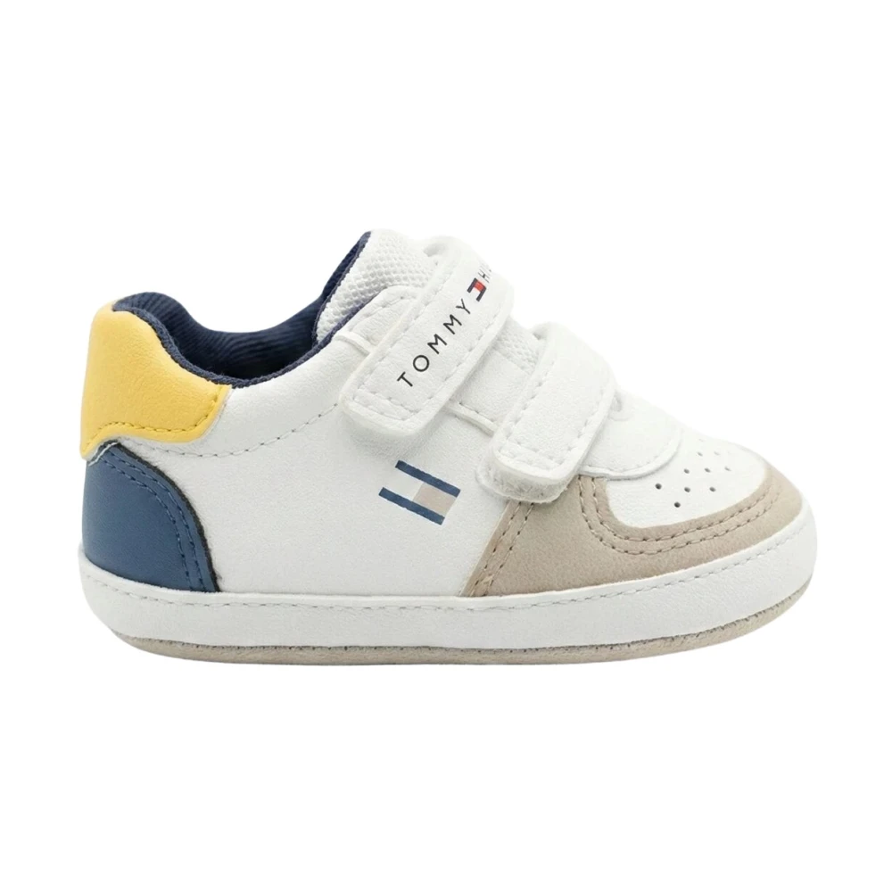 Tommy Hilfiger Boys White Kids Sneakers, 18 Eu, Trainers With Iconic Detailing