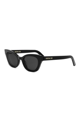 elegant-sunglasses-for-stylish-look