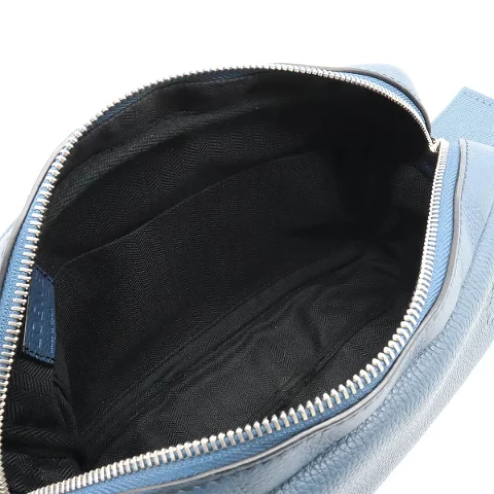 Loewe Pre-owned Leather shoulder-bags Blue Dames