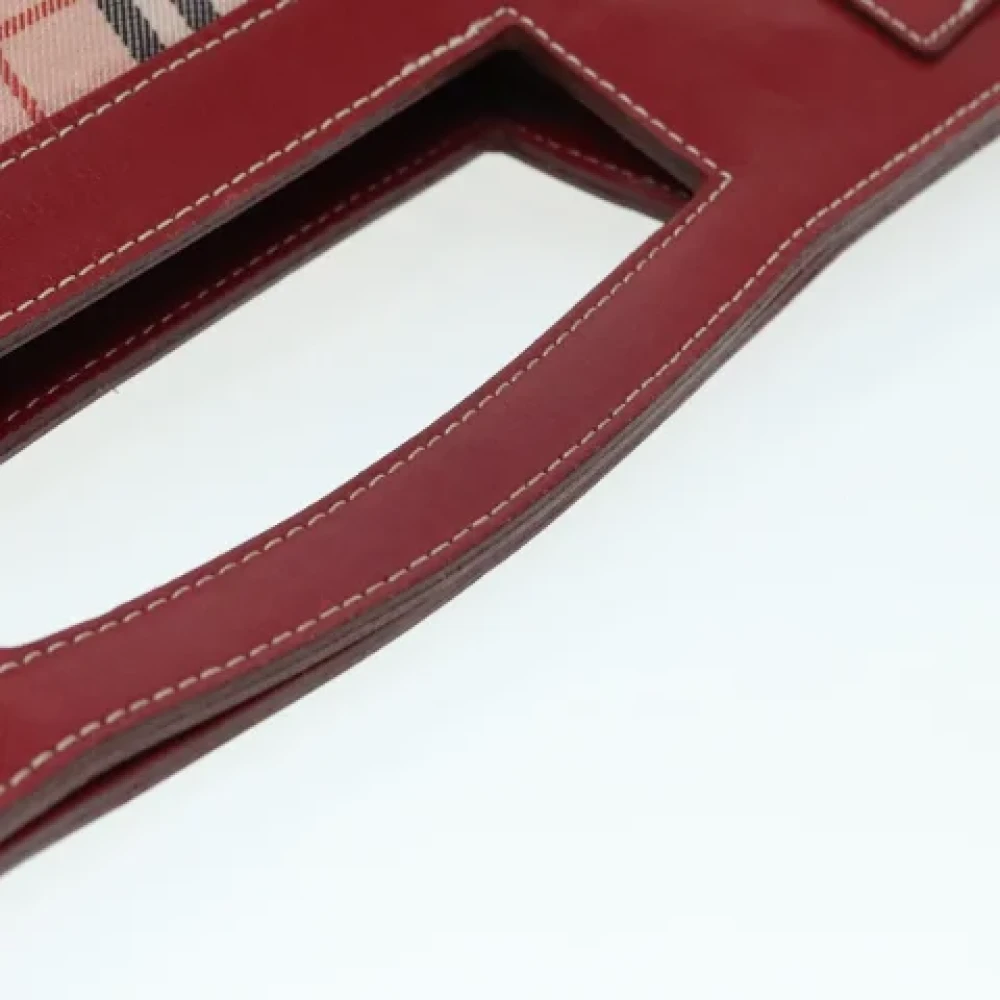 Burberry Vintage Pre-owned Nylon handbags Red Dames